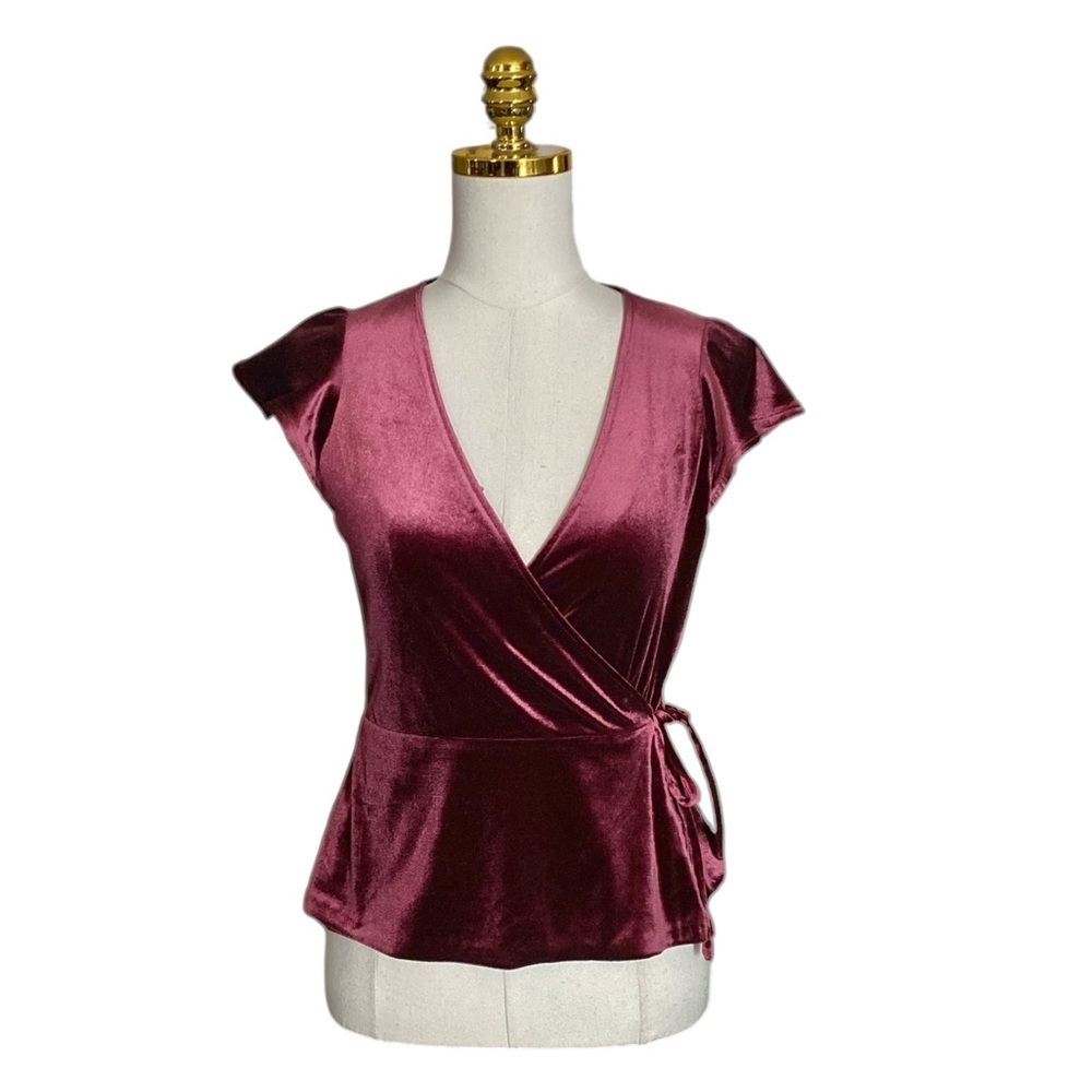 BANANA REPUBLIC Women's Maroon Y2K Velvet Wrap Peplum Babydoll Top Size XS